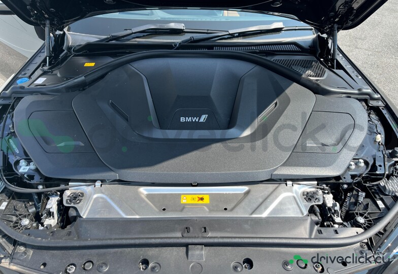 BMW i4 Black