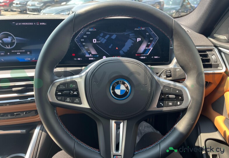 BMW i4 Black