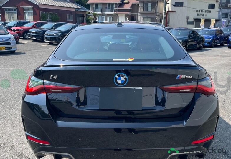 BMW i4 Black