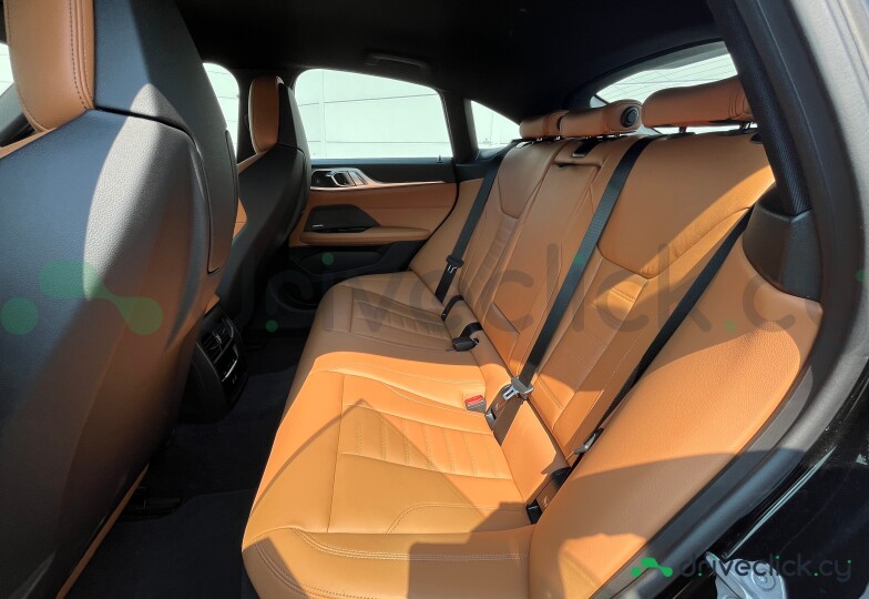 BMW i4 Black