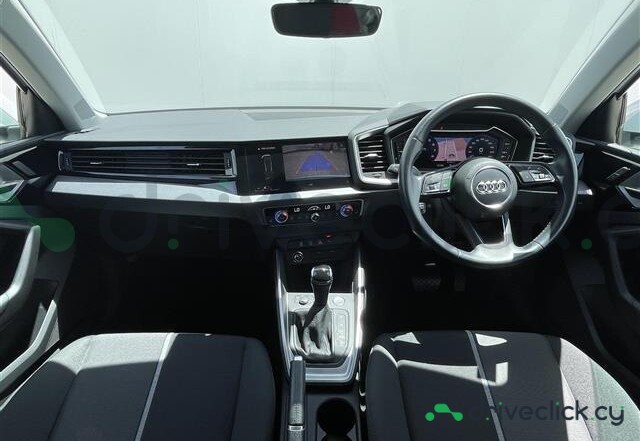 Audi A1 Белый