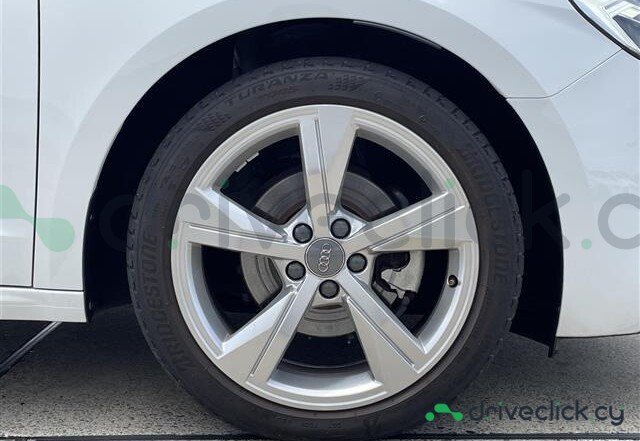 Audi A1 Белый