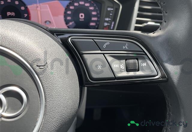 Audi A1 Белый