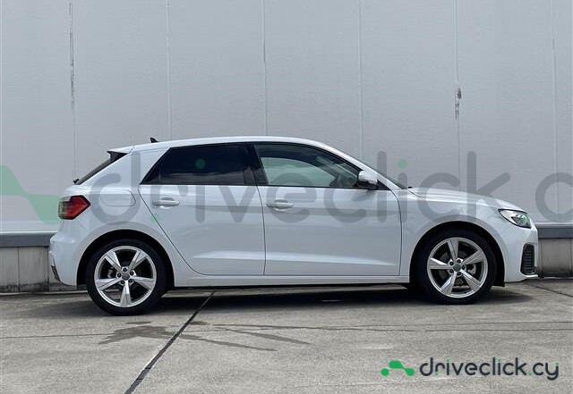 Audi A1 Белый
