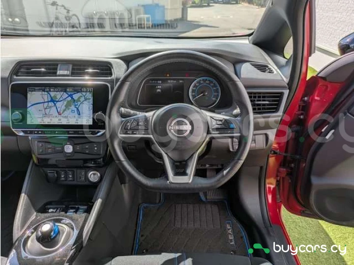 Nissan Leaf Red