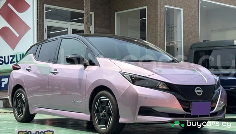 Nissan Leaf Pink