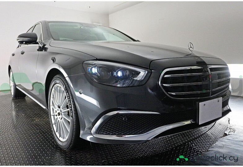 Mercedes E-class Grey