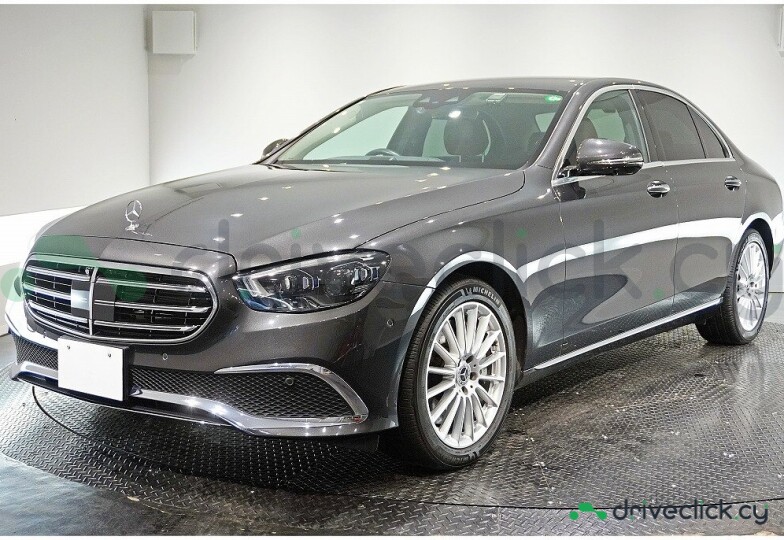 Mercedes E-class Grey