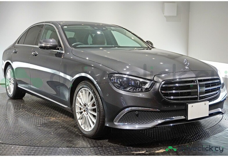 Mercedes E-class Grey