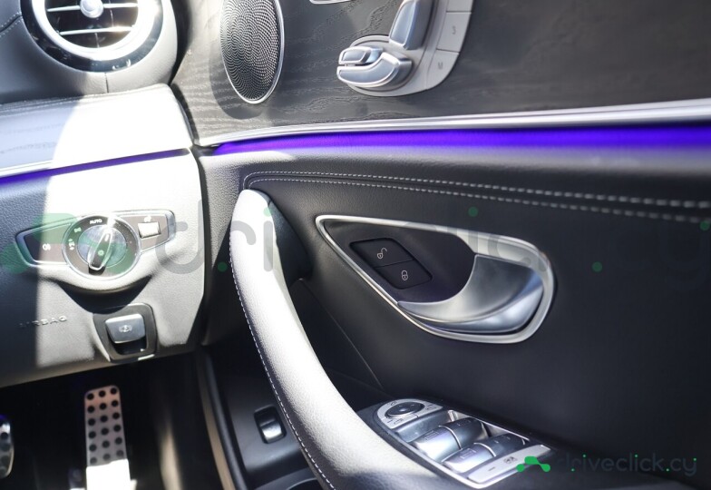 Mercedes E-class White