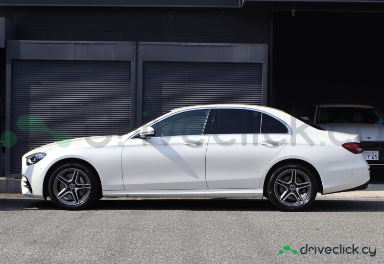 Mercedes E-class White
