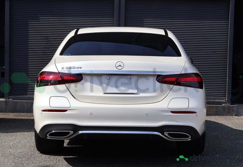 Mercedes E-class White