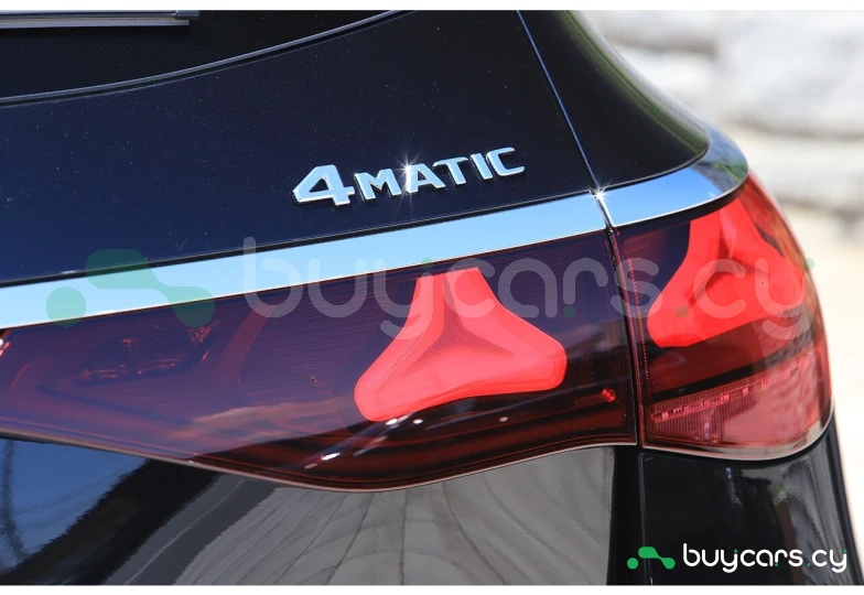 Mercedes E-class Black