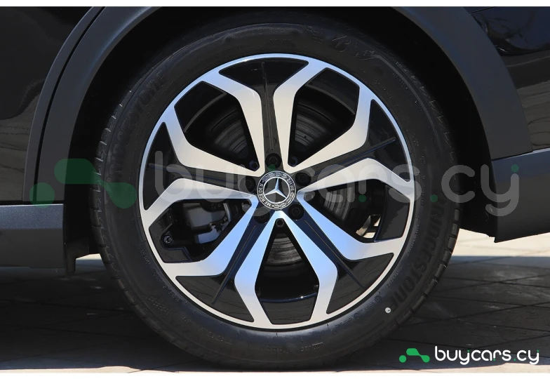 Mercedes E-class Black