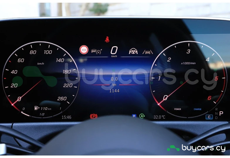 Mercedes E-class Black