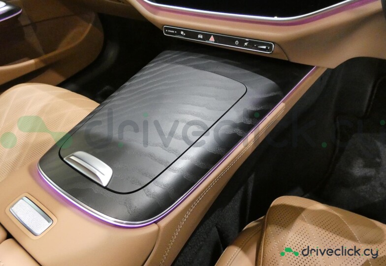 Mercedes E-class Beige