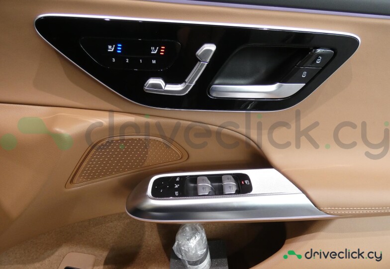 Mercedes E-class Beige