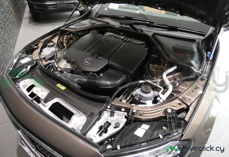 Mercedes E-class Beige