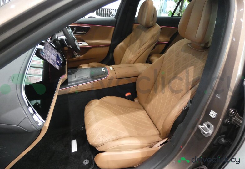 Mercedes E-class Beige