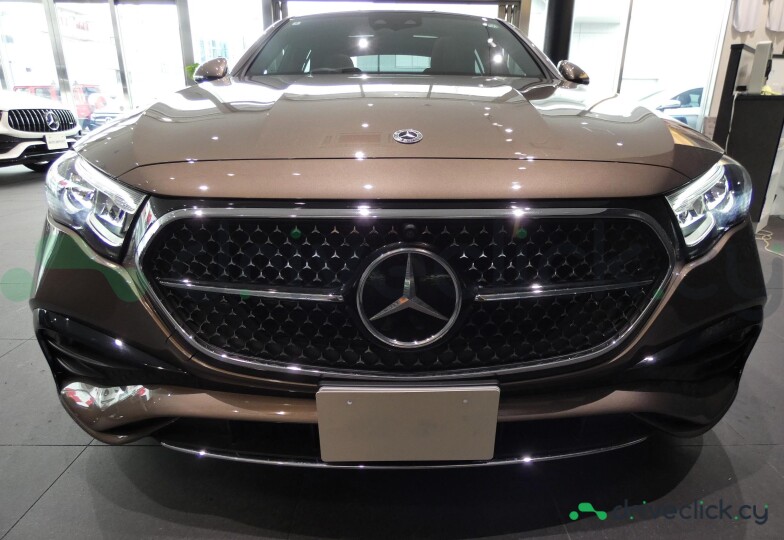 Mercedes E-class Beige