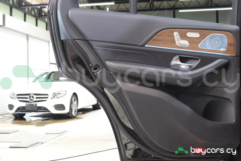 Mercedes GLE-class Черный