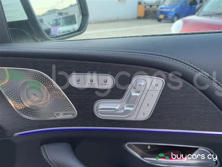 Mercedes GLE-class Белый