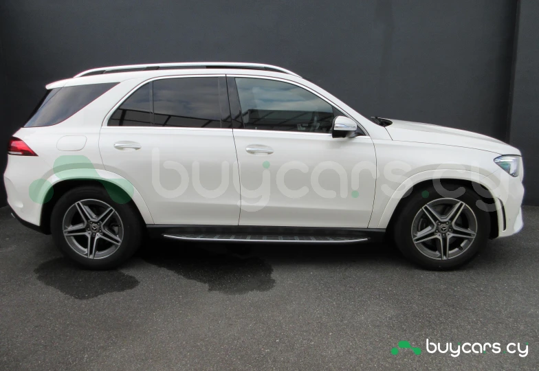 Mercedes GLE-class White