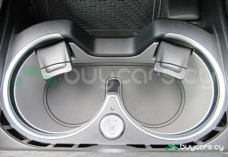 Mercedes GLE-class White