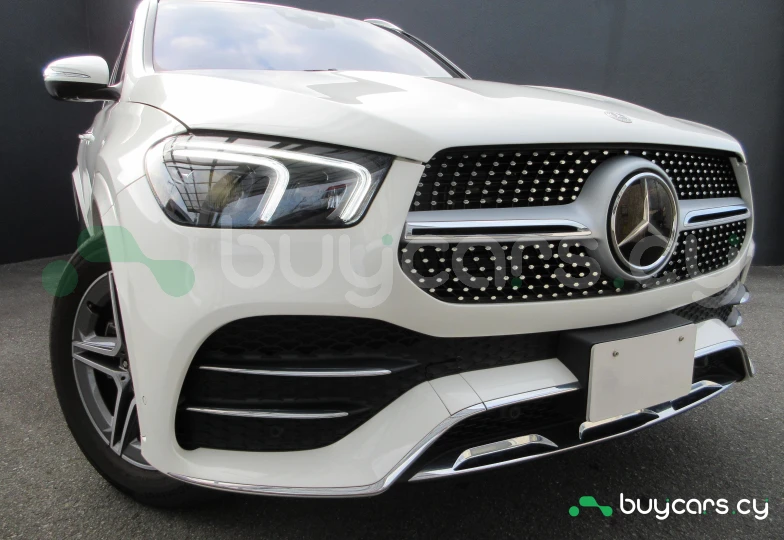 Mercedes GLE-class White