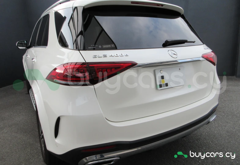 Mercedes GLE-class White