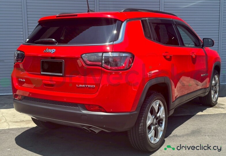 Jeep Compass Красный