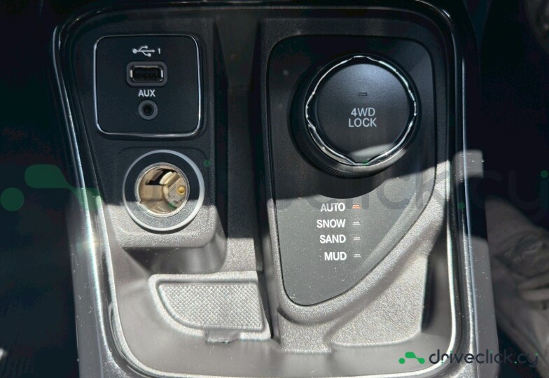 Jeep Compass Красный