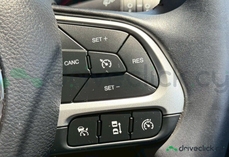 Jeep Compass Красный