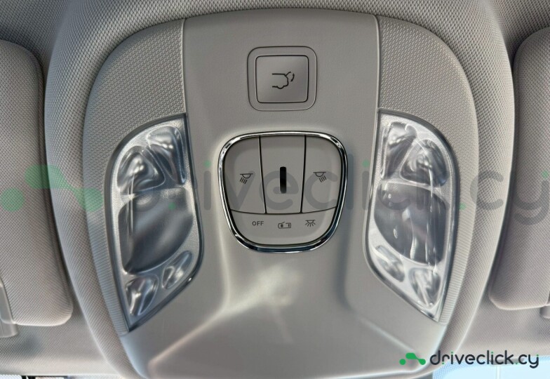 Jeep Compass Красный