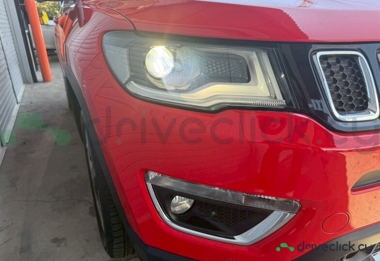 Jeep Compass Красный