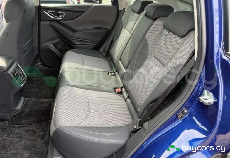 Subaru Forester Синий