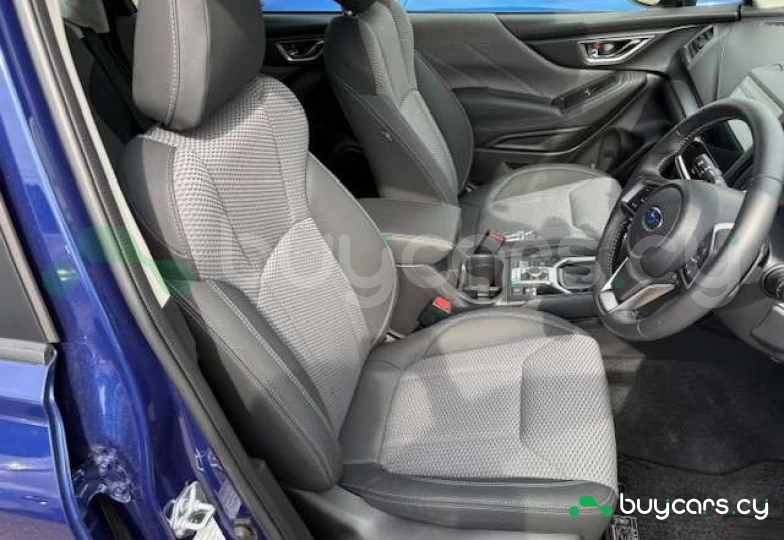 Subaru Forester Синий