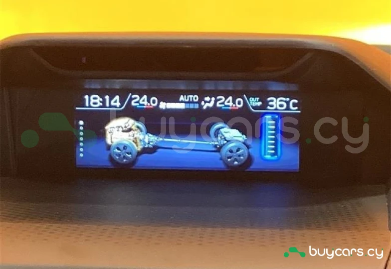 Subaru Forester Белый