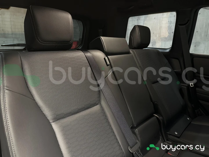 Toyota Land Cruiser 250 White