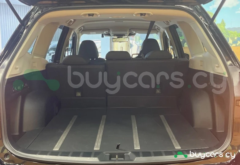 Subaru Forester Черный