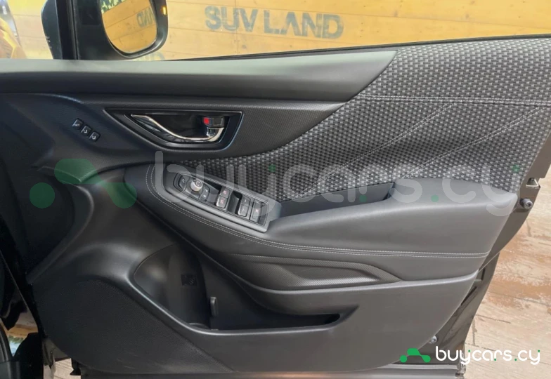 Subaru Forester Черный