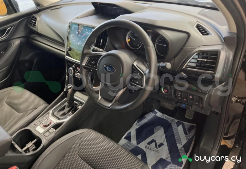 Subaru Forester Черный