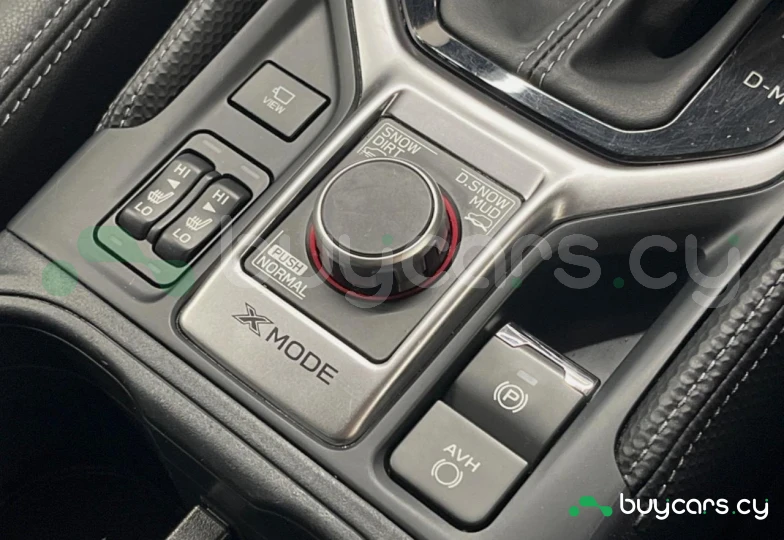 Subaru Forester Черный