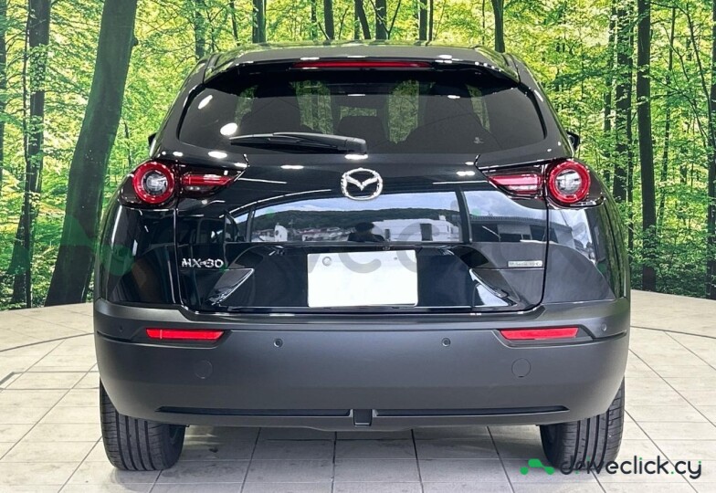 Mazda MX-30 Черный
