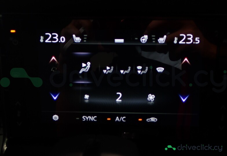 Mazda MX-30 Белый