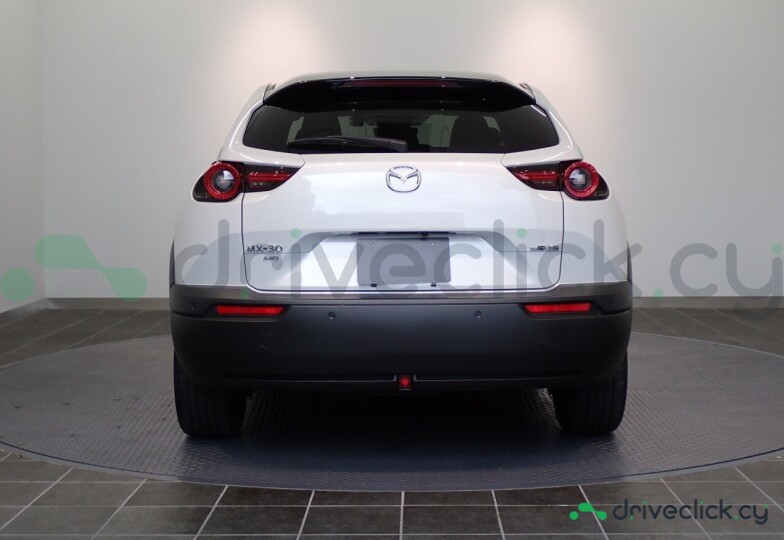 Mazda MX-30 Белый