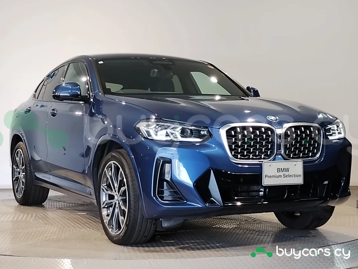 BMW X4 Blue