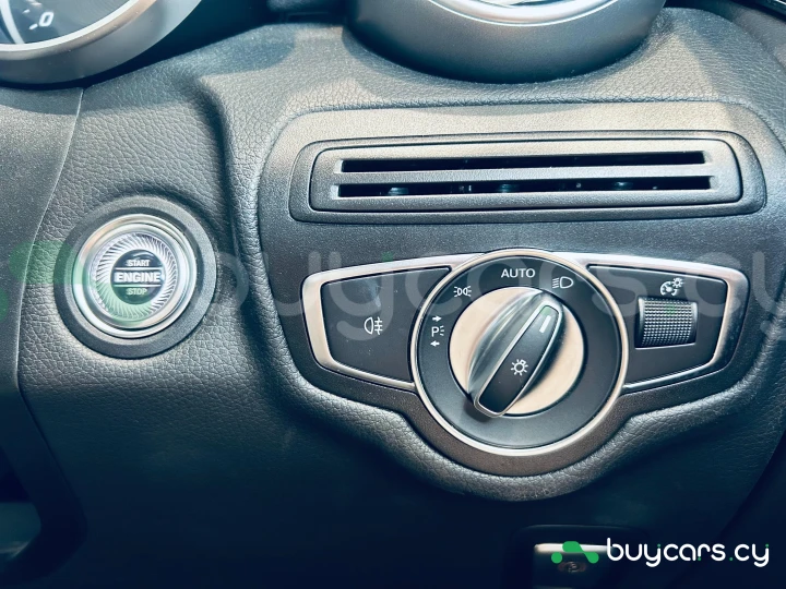 Mercedes GLC-class Белый