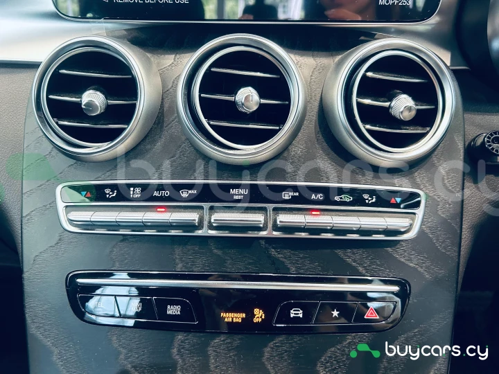 Mercedes GLC-class Белый