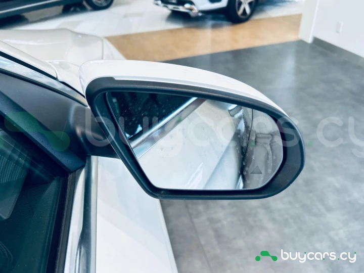 Mercedes GLC-class Белый